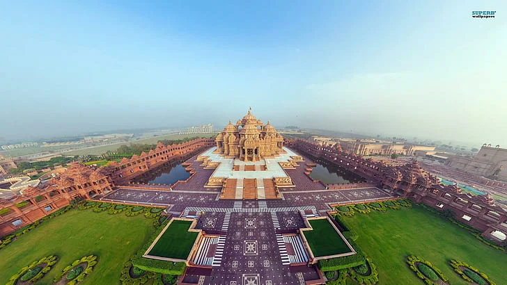 Dehradun to Agra taxi service