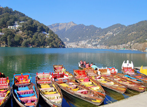 Dehradun to nainital taxi service