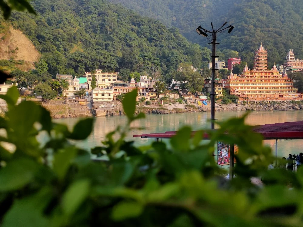 Delhi to Rishikesh taxi service